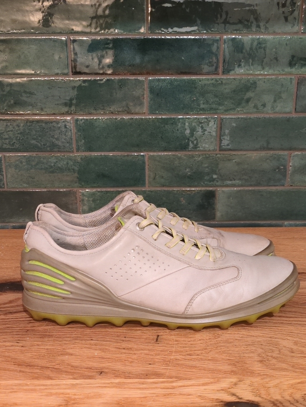 ECCO Cage Hydromax Men's Golf Shoes Gray Leather Spikeless EU 44 GUC